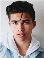 亚历克斯·艾欧诺 Alex Aiono