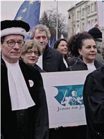 上千长袍：为什么波兰法官们示威抗议在线观看